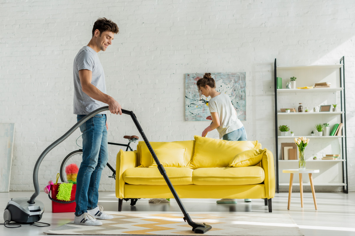 Alaşehir Bayan Temizlikçi